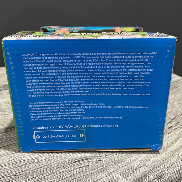 NEW: Fartist Club Farty Flip - Collectable Figure with Sound - Picture 7 of 11